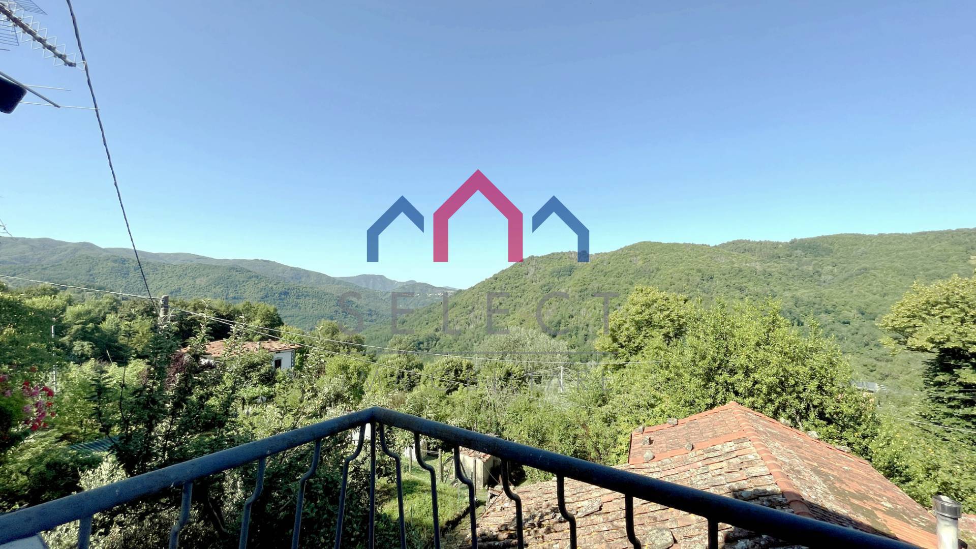 Casa della Vigna, semi-detached home in Gombereto
